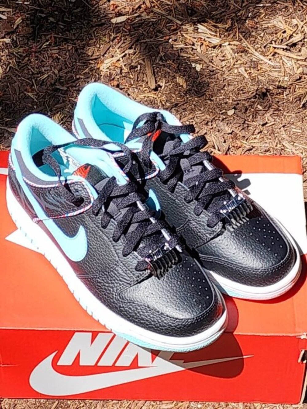 NWT Nike Dunk Low SE (GS) size 6 Youth, 7.5 Women's NIB NEW